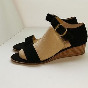 Lucky brand ankle strap sandals